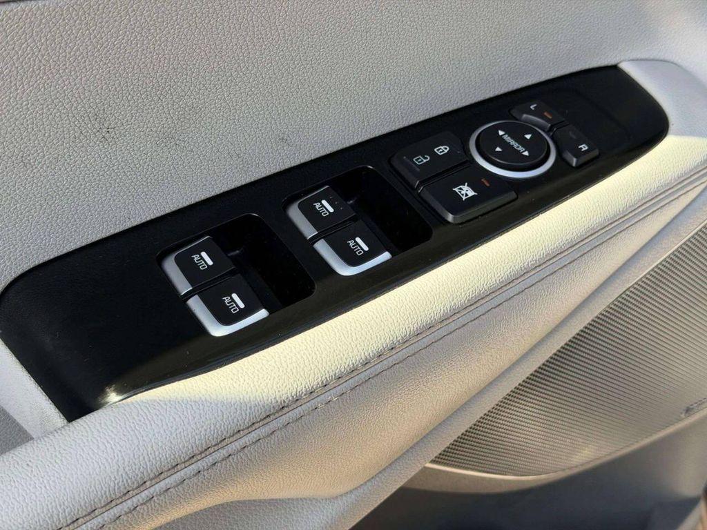 used 2019 Kia Sorento car, priced at $19,477