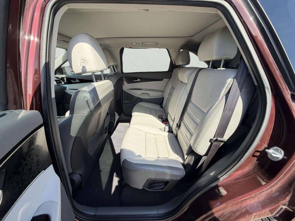 used 2019 Kia Sorento car, priced at $19,477
