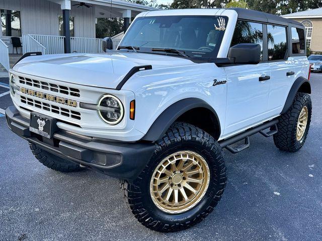 used 2025 Ford Bronco car, priced at $49,890