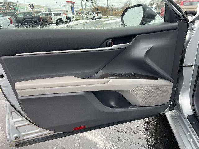 used 2024 Toyota Camry Hybrid car, priced at $22,991