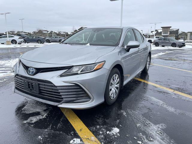 used 2024 Toyota Camry Hybrid car, priced at $22,991