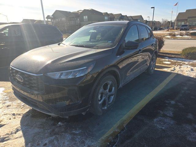 used 2025 Ford Escape car, priced at $21,991