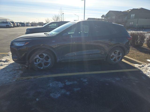 used 2025 Ford Escape car, priced at $21,991