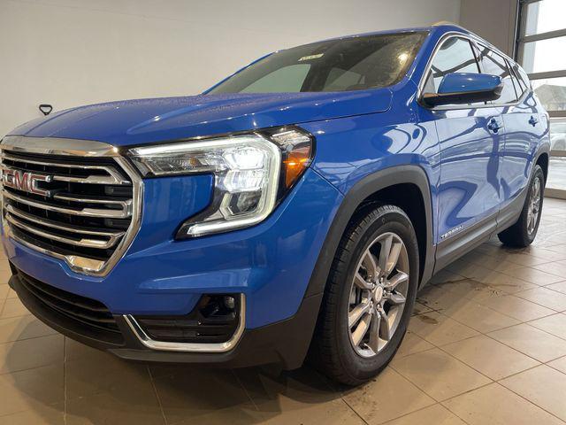 used 2024 GMC Terrain car, priced at $20,991