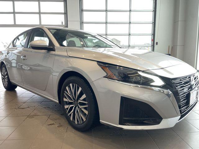 used 2023 Nissan Altima car, priced at $17,991