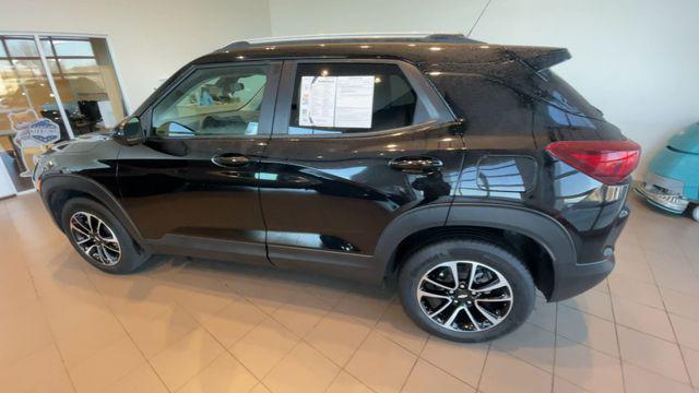 used 2025 Chevrolet TrailBlazer car, priced at $22,491
