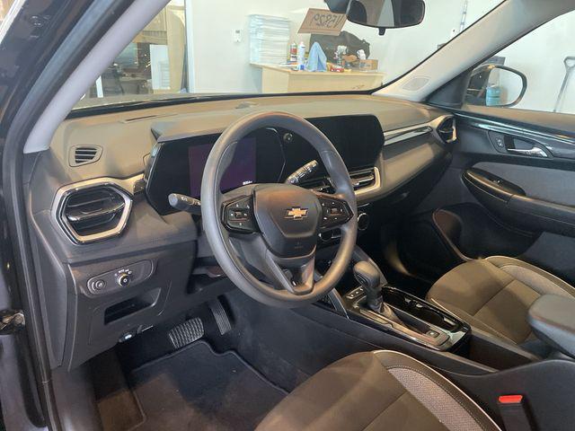 used 2025 Chevrolet TrailBlazer car, priced at $22,491
