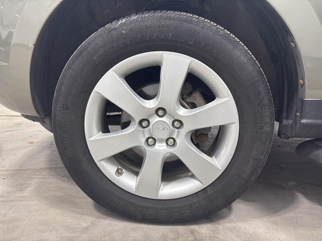 used 2009 Hyundai Santa Fe car, priced at $4,950