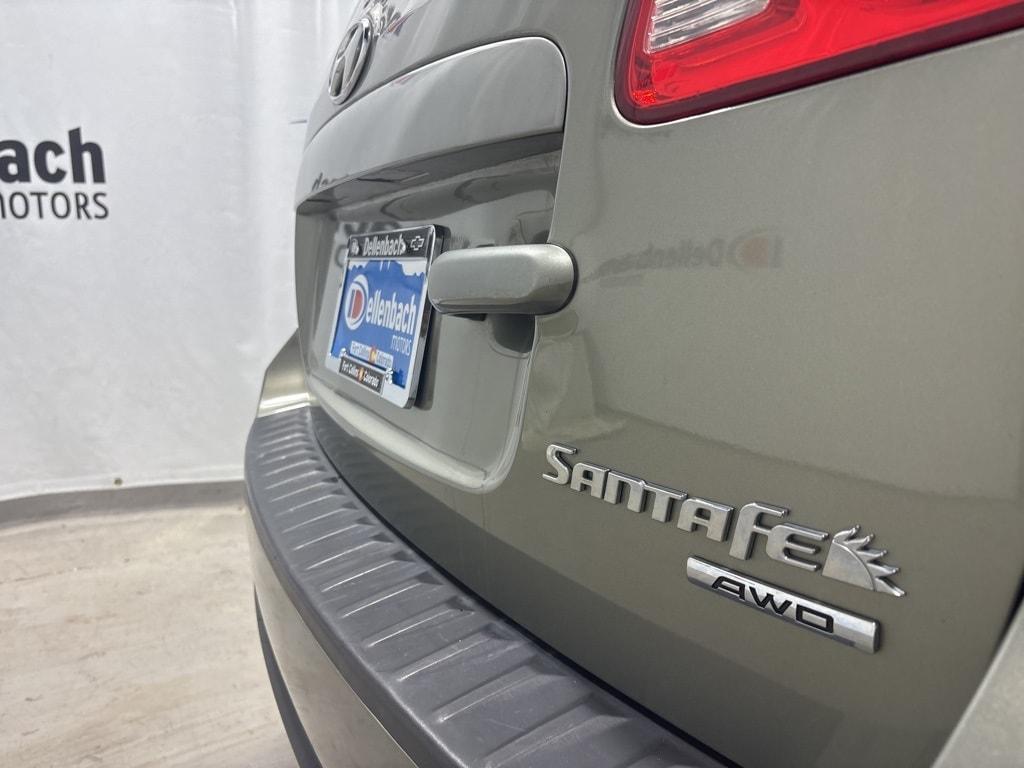 used 2009 Hyundai Santa Fe car, priced at $4,950
