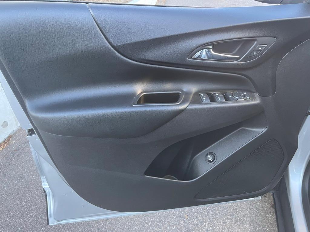 used 2021 Chevrolet Equinox car, priced at $16,956