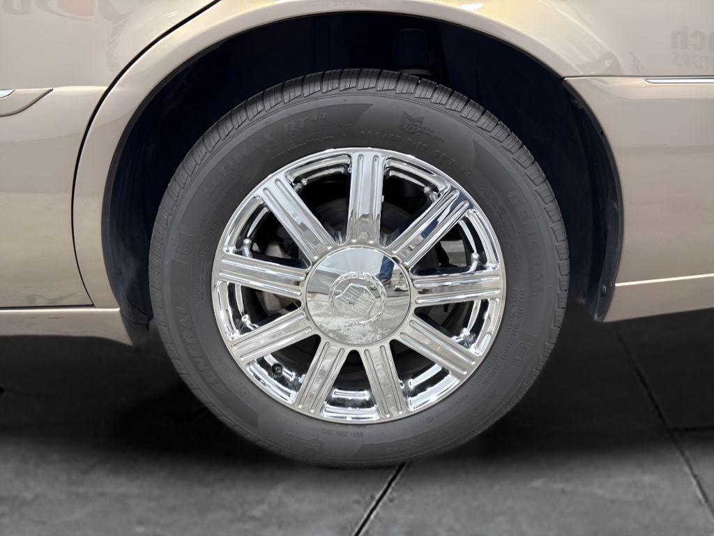 used 2007 Cadillac DTS car, priced at $9,000