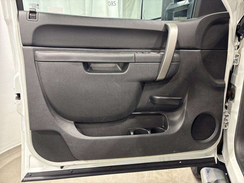 used 2013 Chevrolet Silverado 2500 car, priced at $31,750