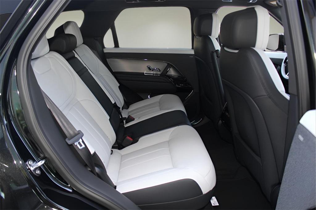 new 2025 Land Rover Range Rover Sport car, priced at $109,886