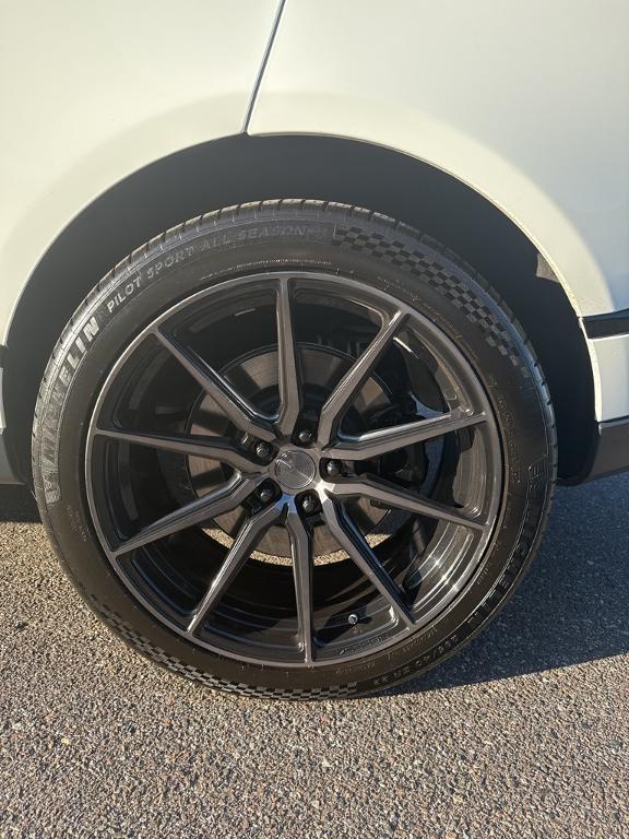 used 2019 Land Rover Range Rover car, priced at $37,668