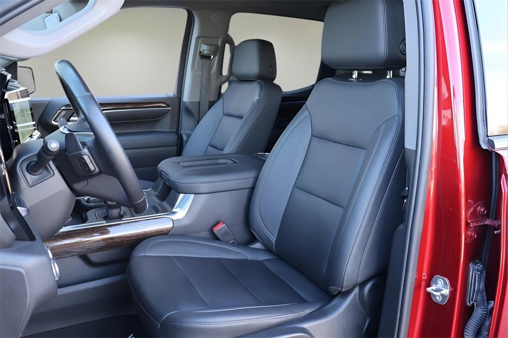 used 2022 GMC Sierra 1500 car, priced at $38,295