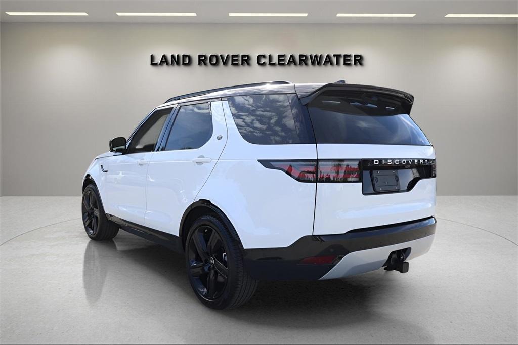 new 2026 Land Rover Discovery car, priced at $80,051