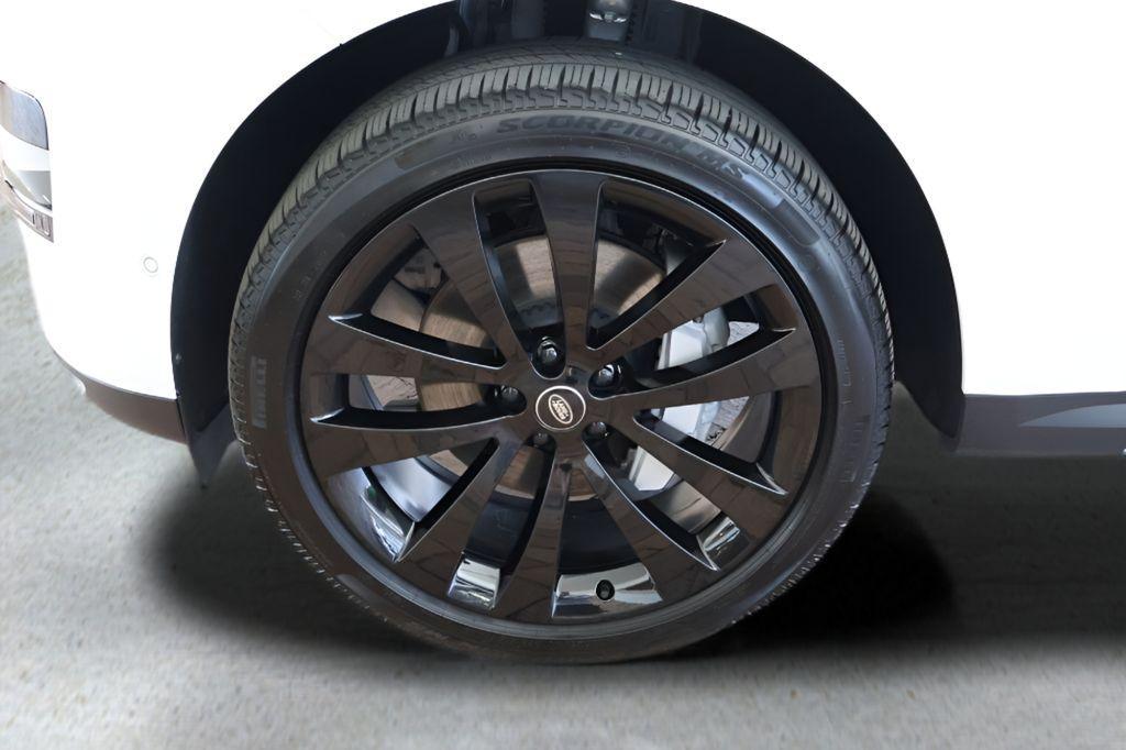 used 2025 Land Rover Range Rover Sport car, priced at $79,777