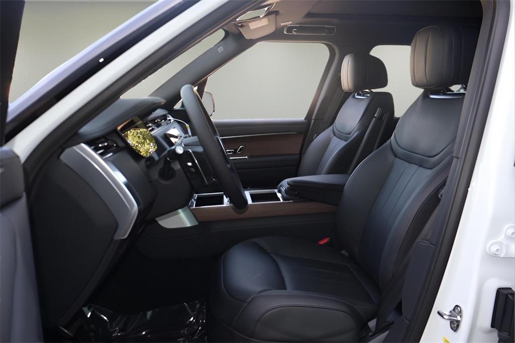 new 2025 Land Rover Range Rover car, priced at $132,630
