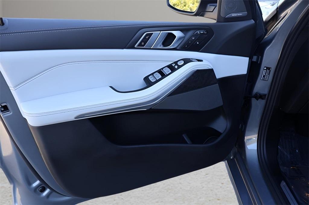 used 2023 BMW X7 car, priced at $62,483