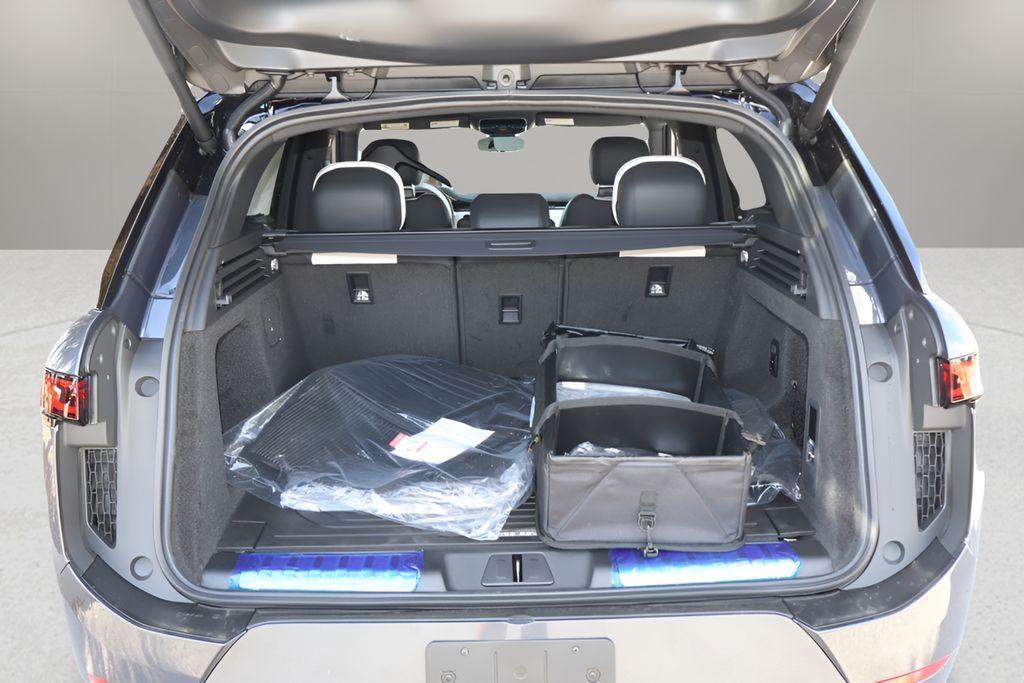 new 2026 Land Rover Range Rover Sport car, priced at $117,610