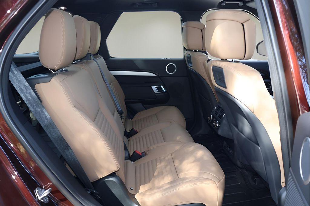 new 2026 Land Rover Discovery car, priced at $79,325