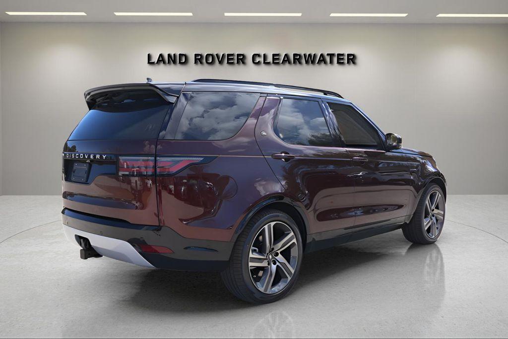 new 2026 Land Rover Discovery car, priced at $79,325