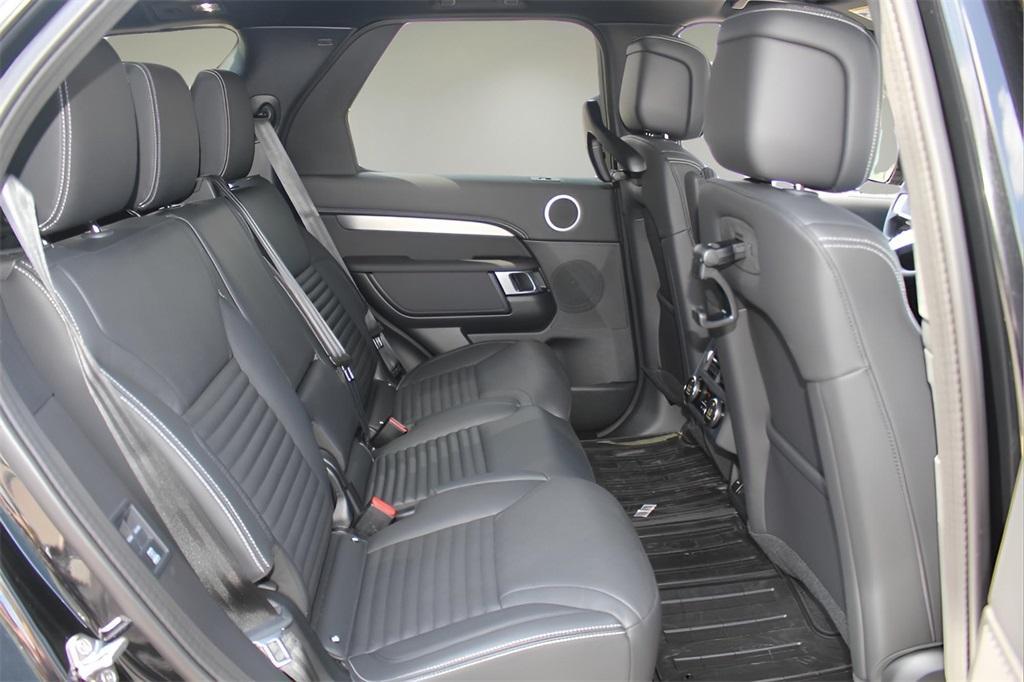 new 2025 Land Rover Discovery car, priced at $73,718