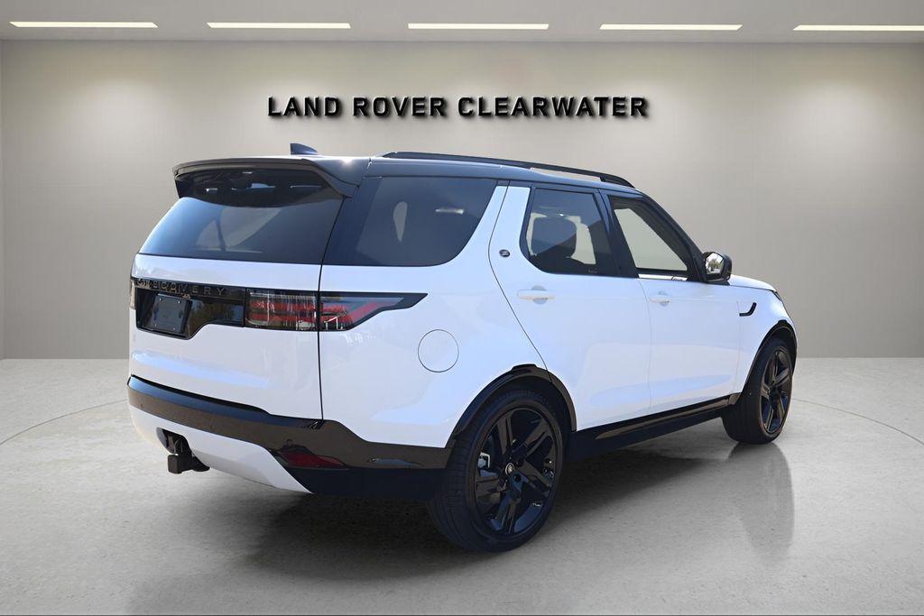 new 2026 Land Rover Discovery car, priced at $74,796