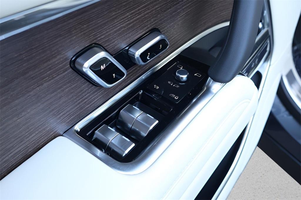 new 2026 Land Rover Range Rover car, priced at $137,335