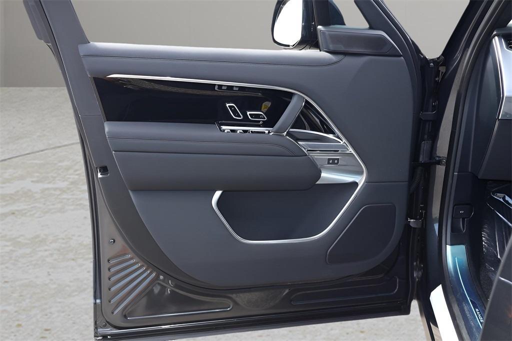 new 2025 Land Rover Range Rover car, priced at $129,905