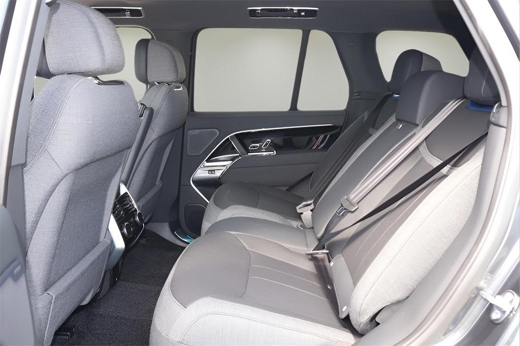 new 2025 Land Rover Range Rover car, priced at $129,905