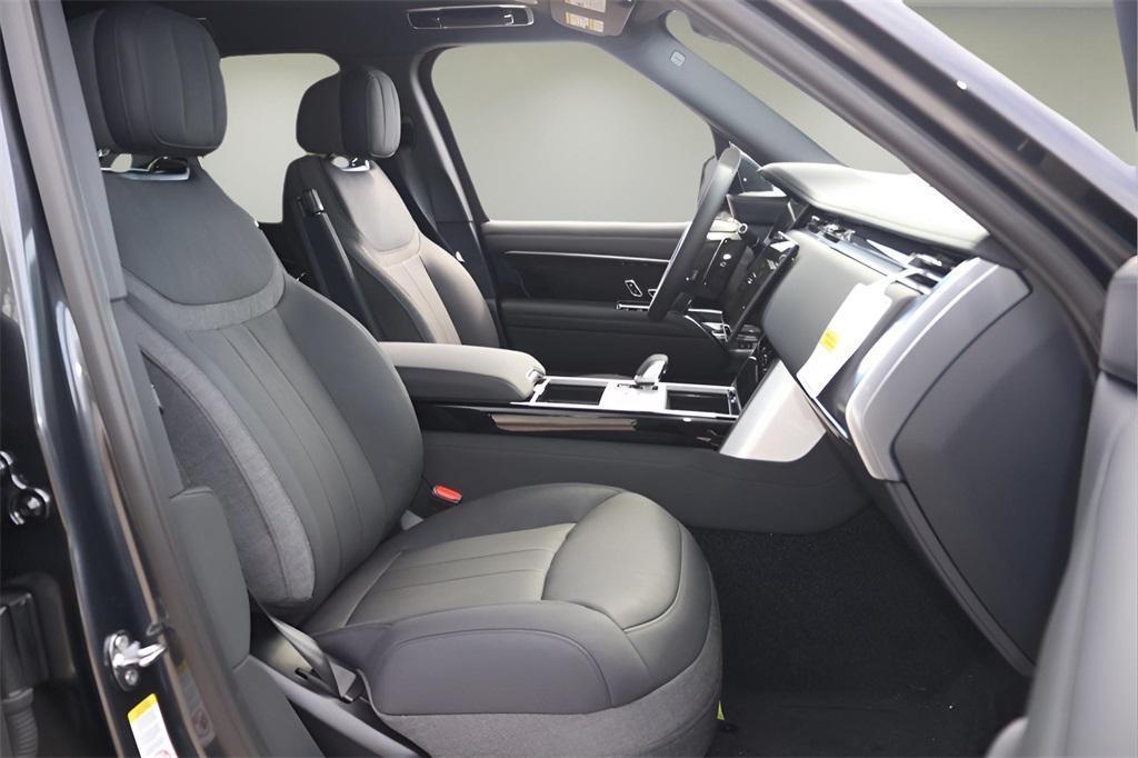 new 2025 Land Rover Range Rover car, priced at $129,905