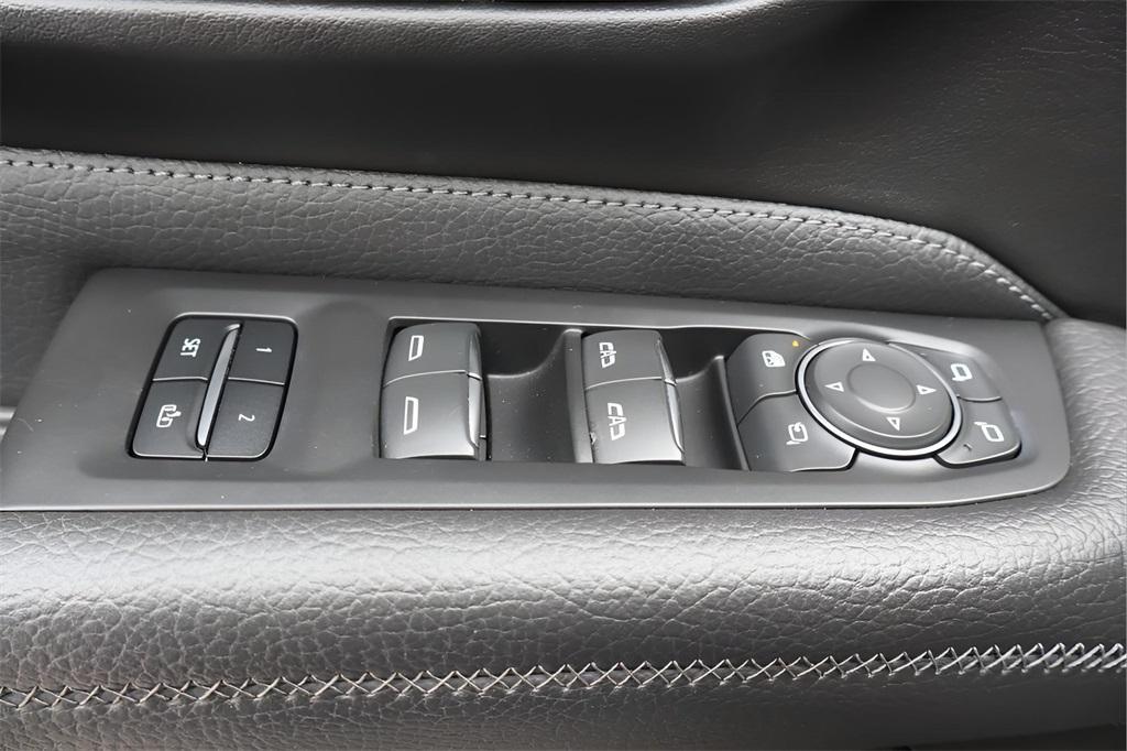 used 2021 GMC Yukon car, priced at $52,997