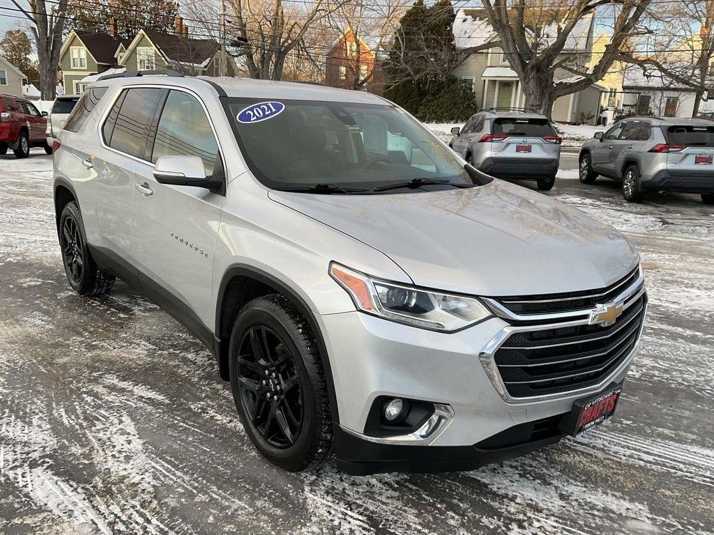 used 2021 Chevrolet Traverse car, priced at $17,990