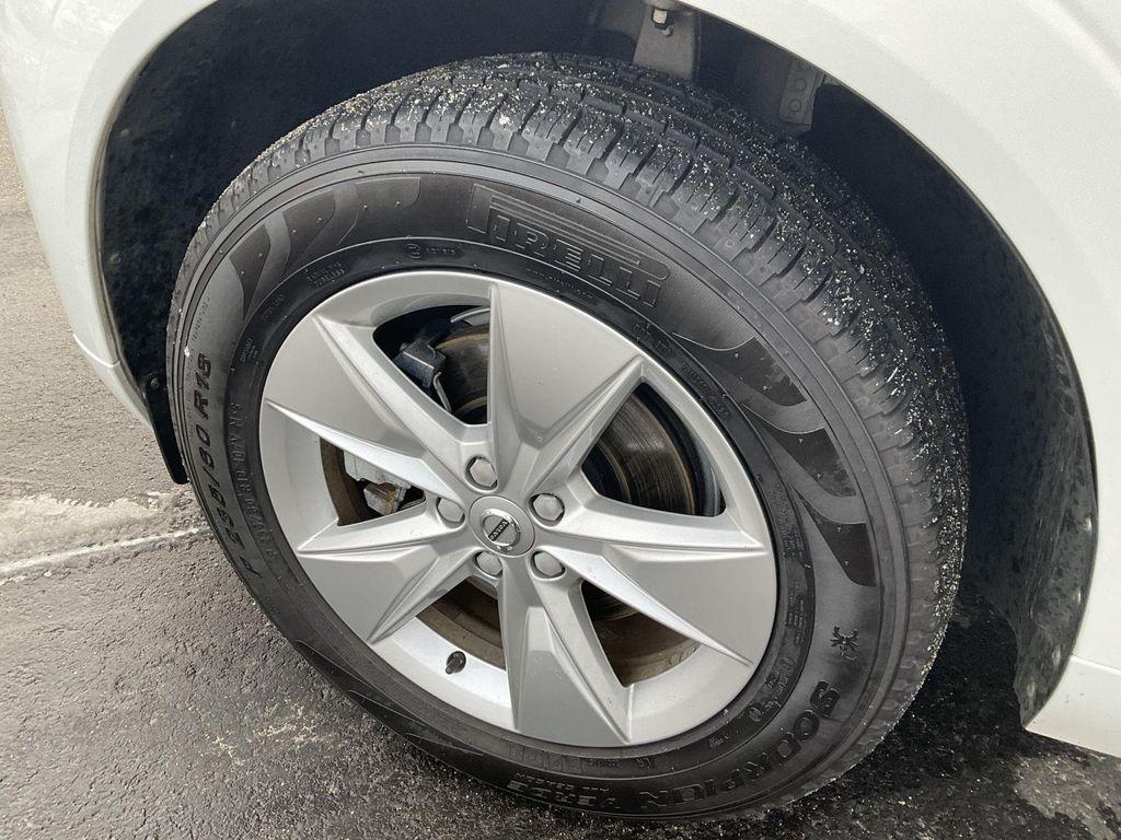 used 2022 Volvo XC60 car, priced at $23,990