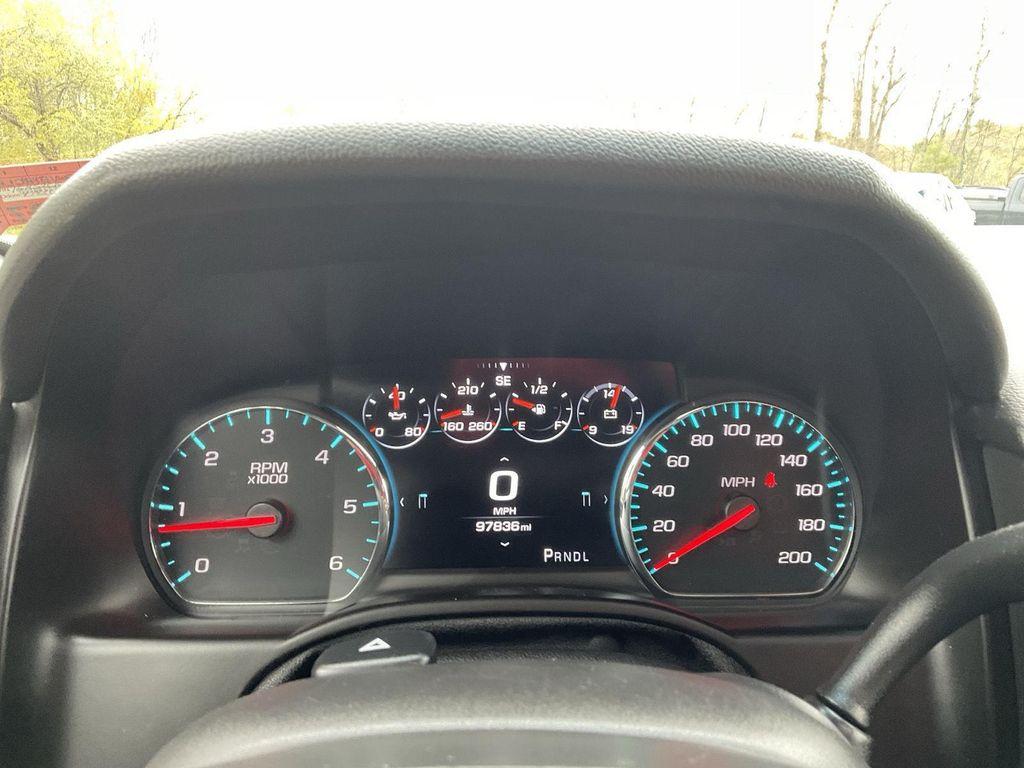 used 2019 GMC Yukon car, priced at $32,990
