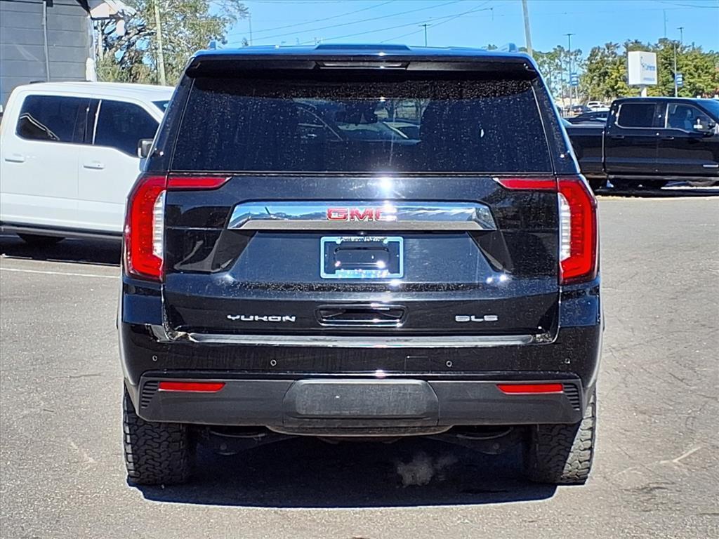 used 2024 GMC Yukon XL car, priced at $42,484