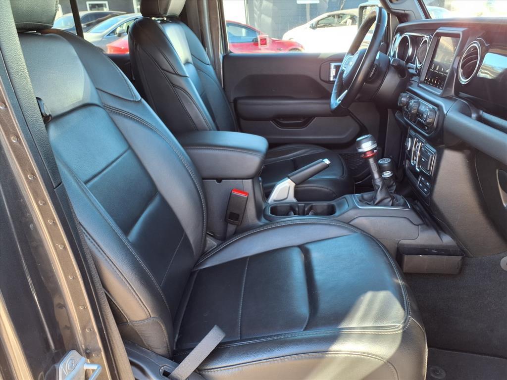 used 2022 Jeep Wrangler Unlimited car, priced at $28,994