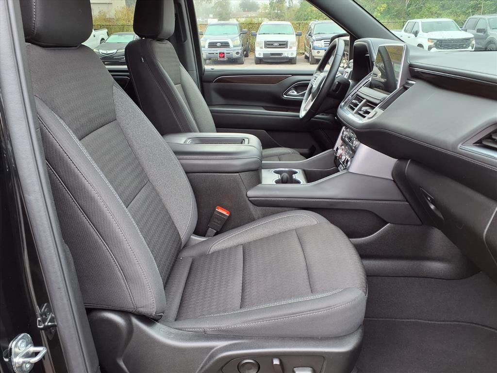 used 2024 GMC Yukon XL car, priced at $39,994
