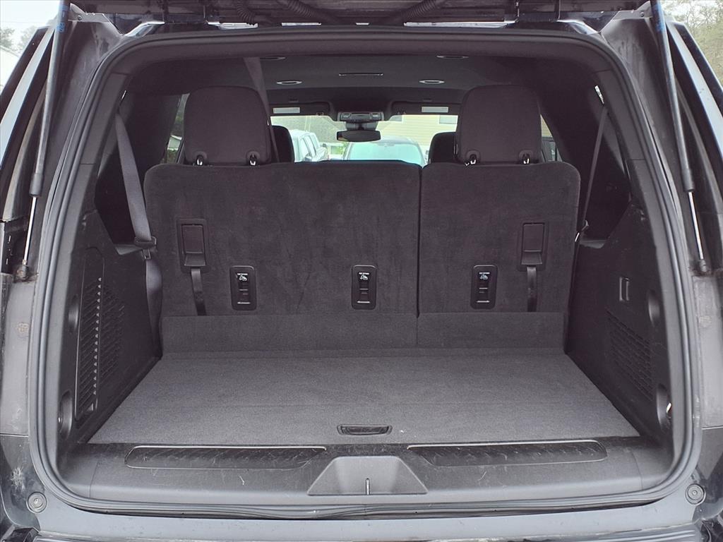 used 2024 GMC Yukon XL car, priced at $39,994