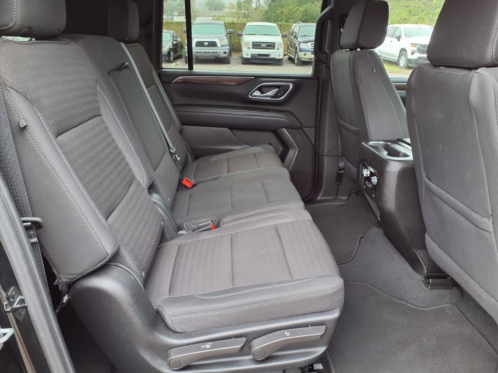 used 2024 GMC Yukon XL car, priced at $39,994