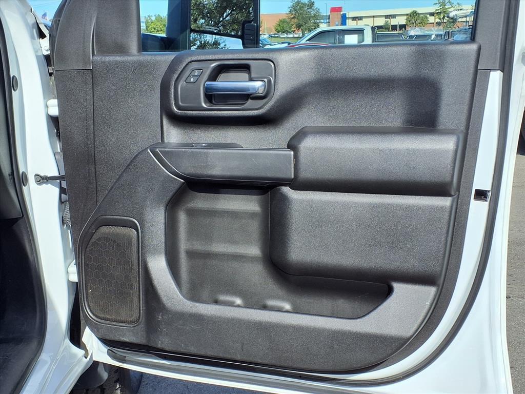 used 2024 GMC Sierra 2500 car, priced at $41,994