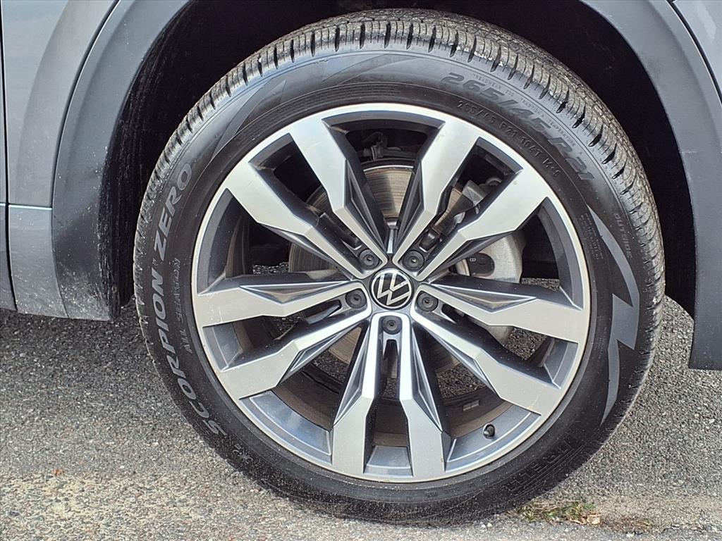 used 2023 Volkswagen Atlas Cross Sport car, priced at $25,484