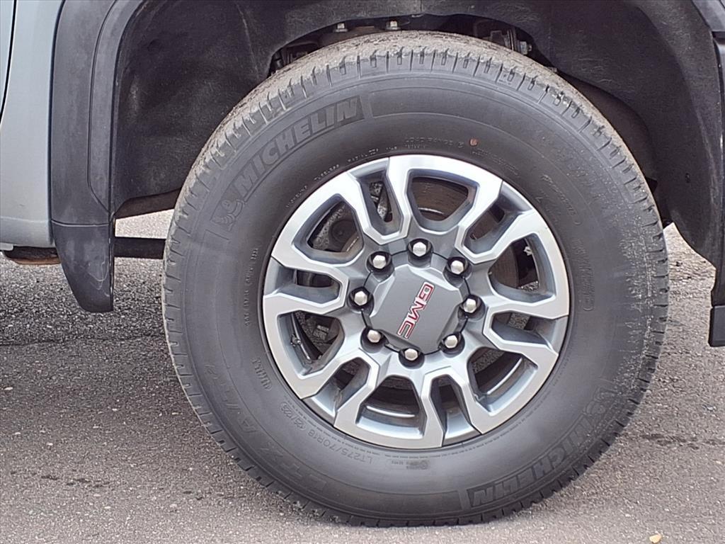 used 2024 GMC Sierra 2500 car, priced at $45,998