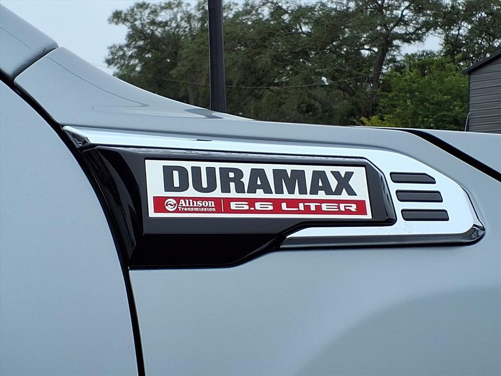 used 2024 GMC Sierra 2500 car, priced at $45,998