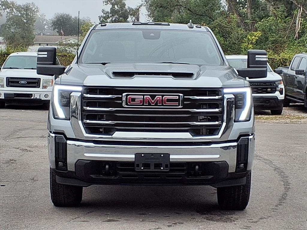 used 2024 GMC Sierra 2500 car, priced at $45,998
