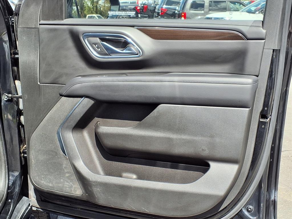 used 2022 GMC Yukon car, priced at $38,994