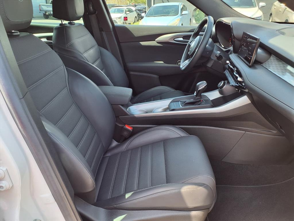 used 2024 Alfa Romeo Tonale car, priced at $23,397