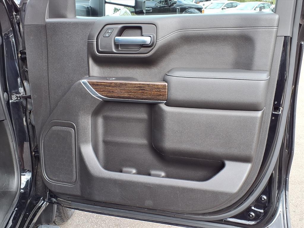 used 2022 GMC Sierra 1500 car, priced at $32,484