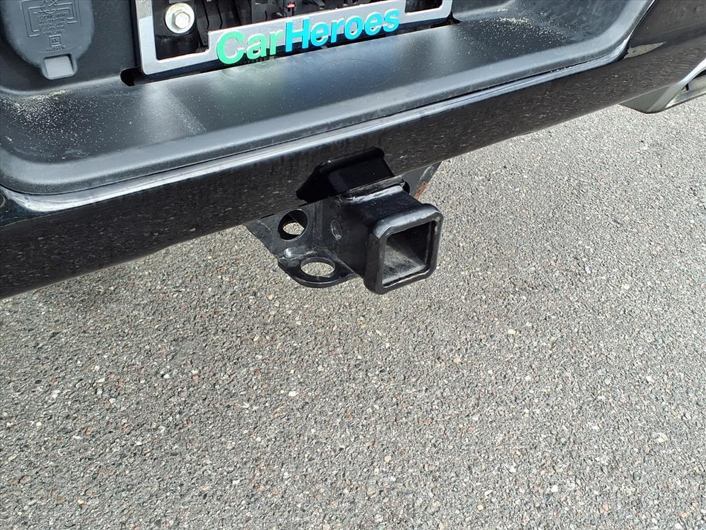 used 2022 GMC Sierra 1500 car, priced at $32,484